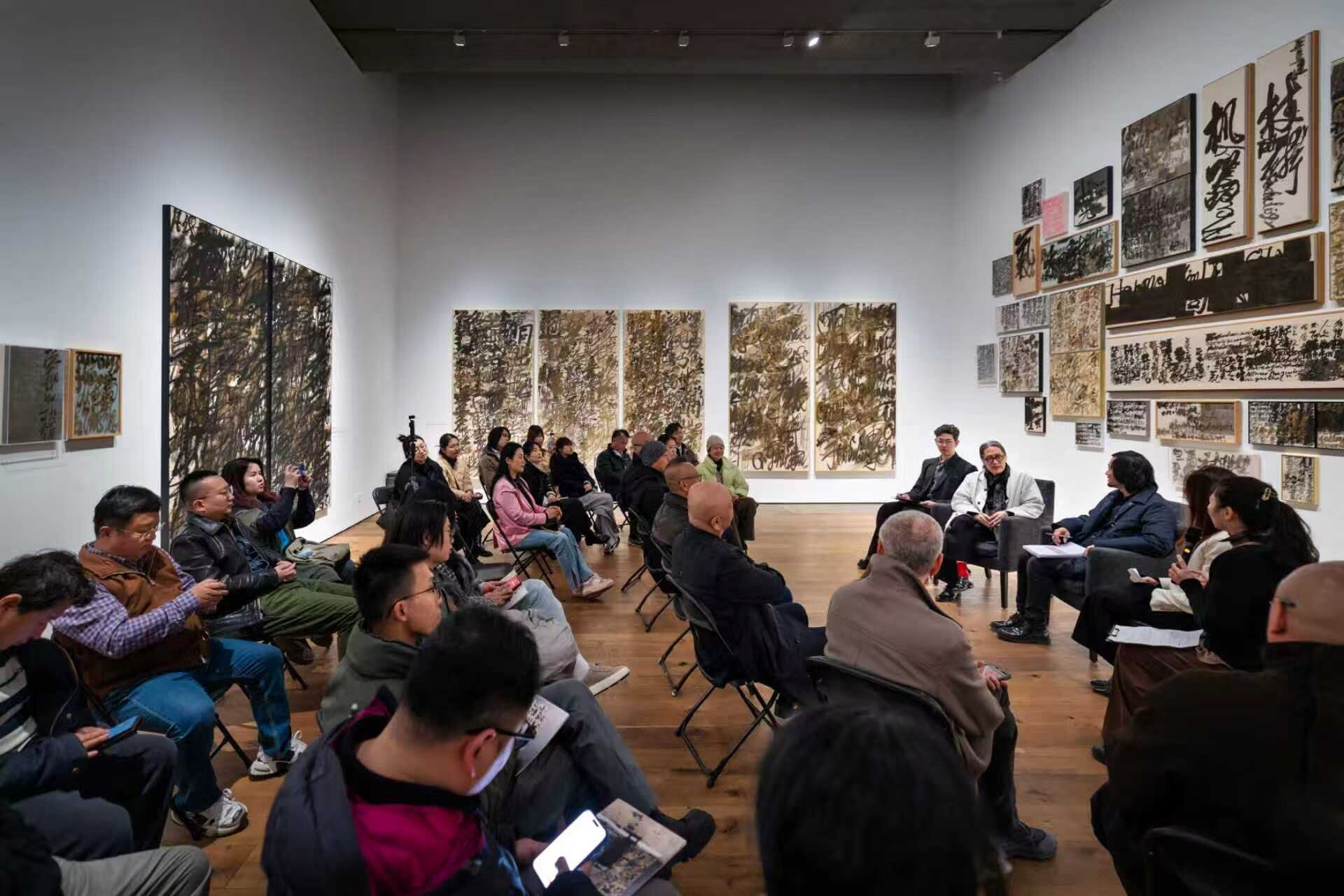 王紹強：跨文化書寫的全球視野